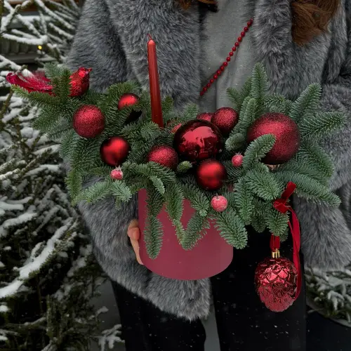 Новогодняя композиция "Огненный шар" 