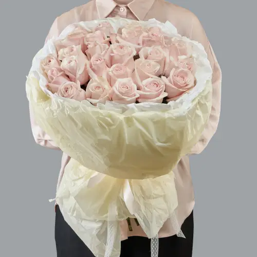 Букет нежных роз